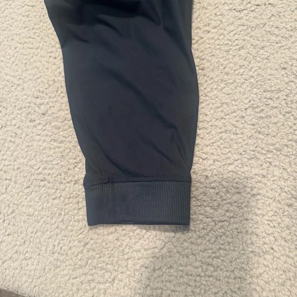 Vuori Meta Jogger Mens XL V436 BlueActive Stretch Drawstring Athleisure Pants